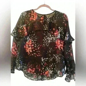 White House Black Market Floral Blouse